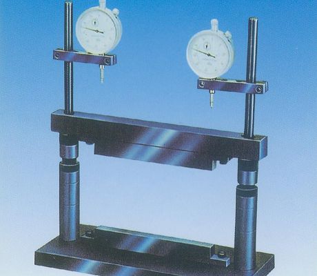 瀝青混合料(無機(jī)結(jié)合料)劈裂試驗(yàn)夾具